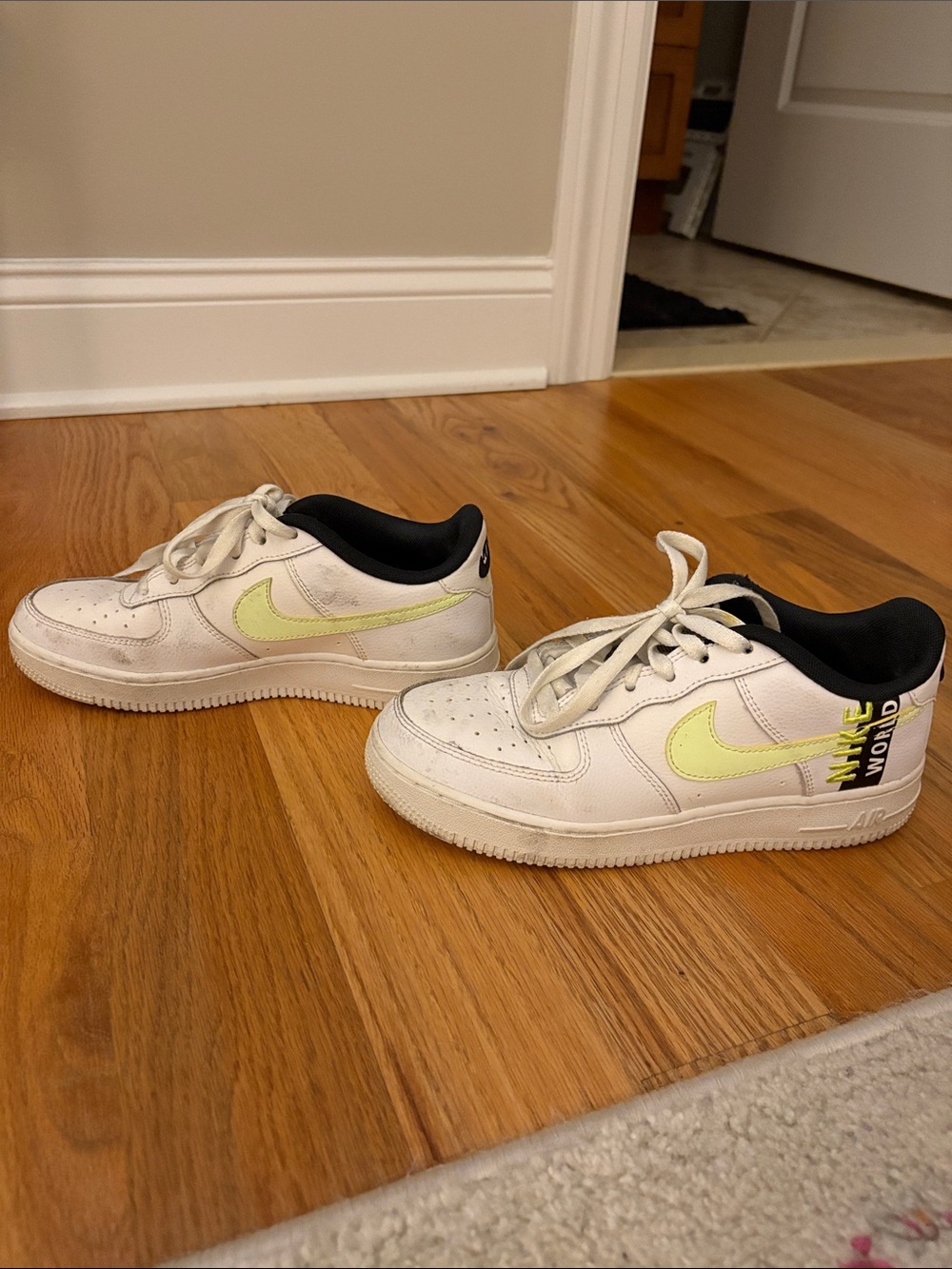 nike air force ones worldwide